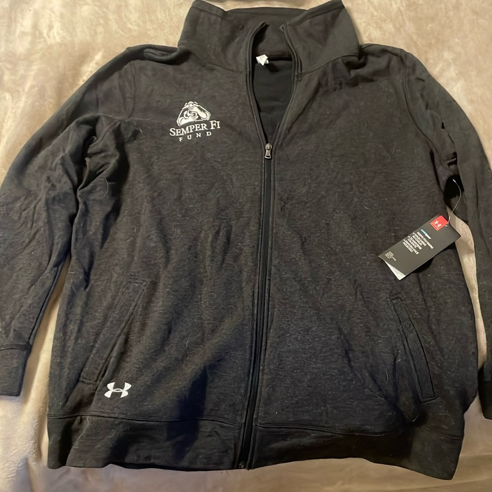 NWT Under Armor XXL hoodie